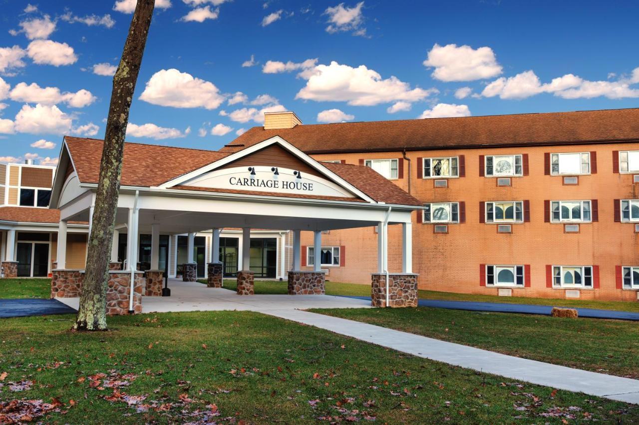 Carriage House Country Club Hotell Pocono Manor Eksteriør bilde